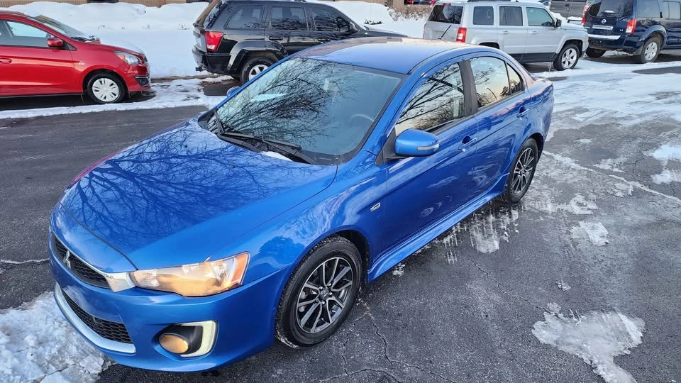 2017 Mitsubishi Lancer 10th Gen - Image 13 of 19