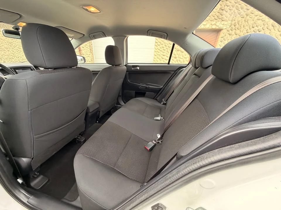 2017 Mitsubishi Lancer 10th Gen - Image 10 of 19