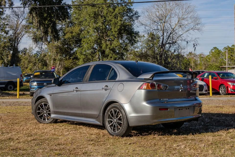 2017 Mitsubishi Lancer 10th Gen - Image 3 of 10