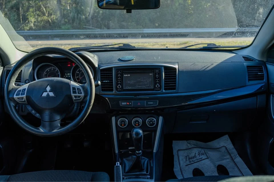 2017 Mitsubishi Lancer 10th Gen - Image 10 of 10
