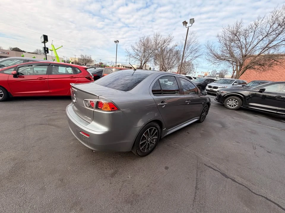 2017 Mitsubishi Lancer 10th Gen - Image 2 of 5