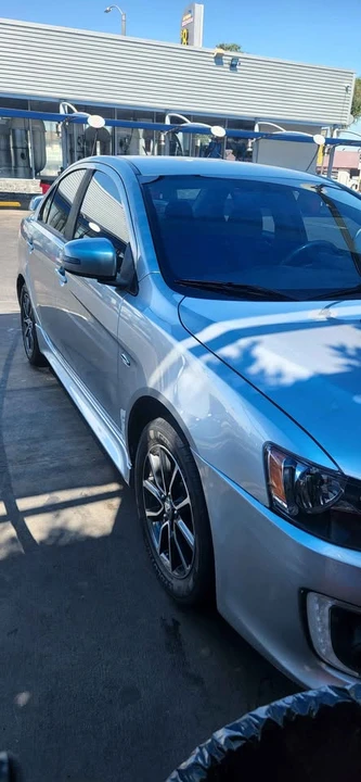 2017 Mitsubishi Lancer 10th Gen - Image 6 of 9