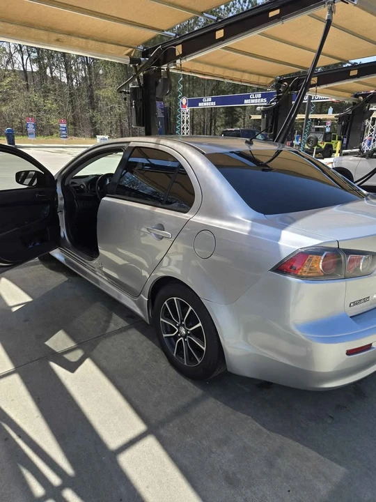 2017 Mitsubishi Lancer 10th Gen - Image 6 of 8