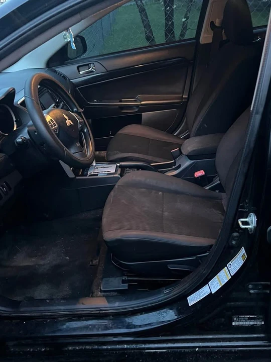 2017 Mitsubishi Lancer 10th Gen - Image 6 of 18
