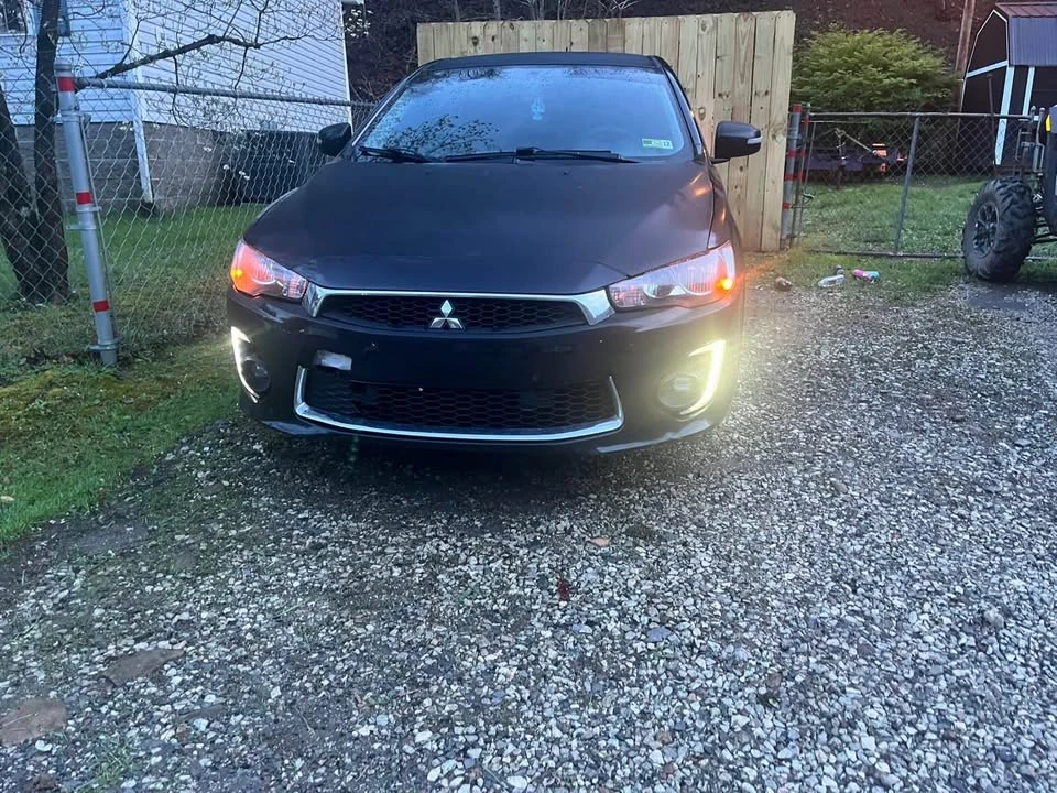 2017 Mitsubishi Lancer 10th Gen - Image 11 of 18