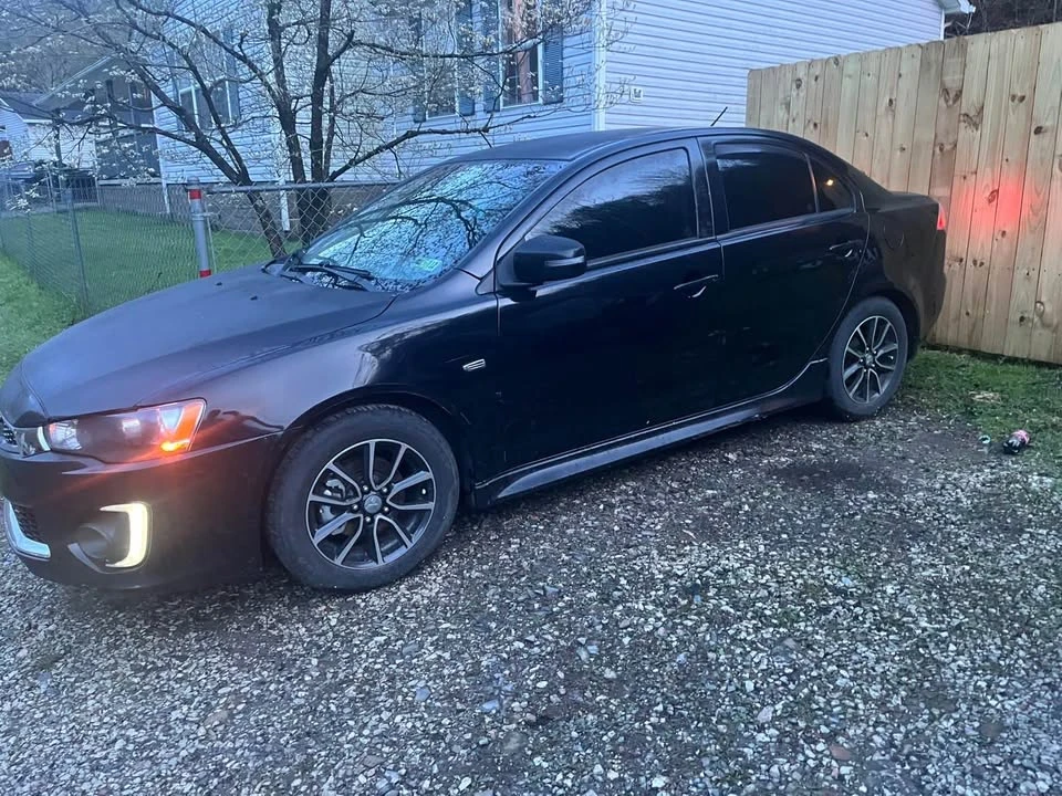 2017 Mitsubishi Lancer 10th Gen - Image 14 of 18