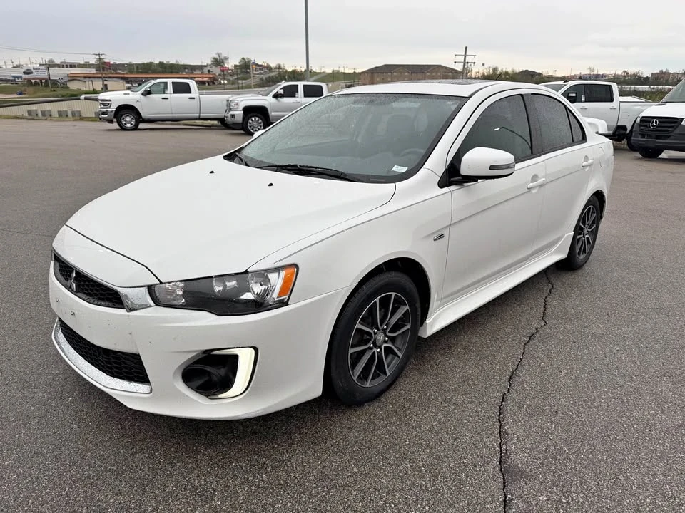 2017 Mitsubishi Lancer 10th Gen - Image 2 of 12