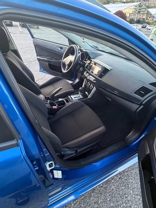 2017 Mitsubishi Lancer 9th Gen - Image 4 of 9