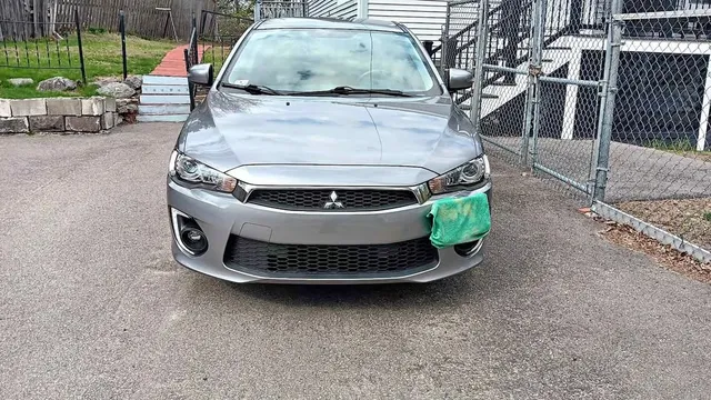 2017 Mitsubishi Lancer ES