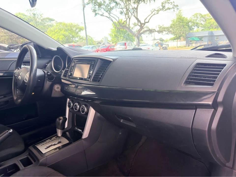 2017 Mitsubishi Lancer 9th Gen - Image 9 of 17