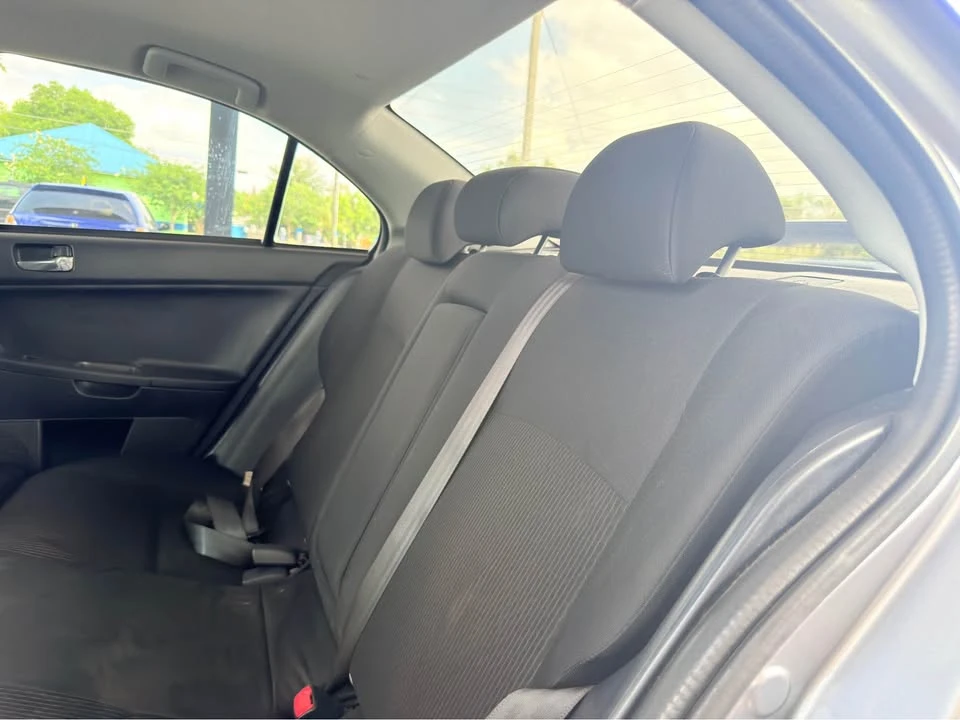2017 Mitsubishi Lancer 9th Gen - Image 14 of 17