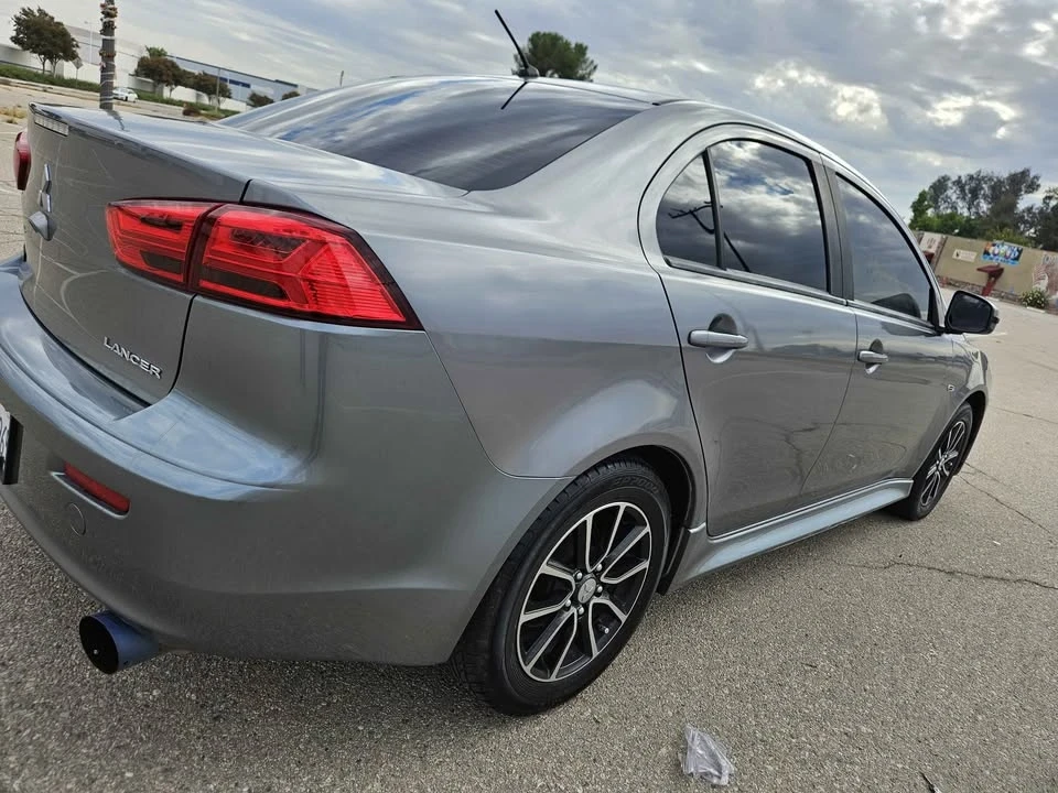 2017 Mitsubishi Lancer 10th Gen - Image 13 of 15