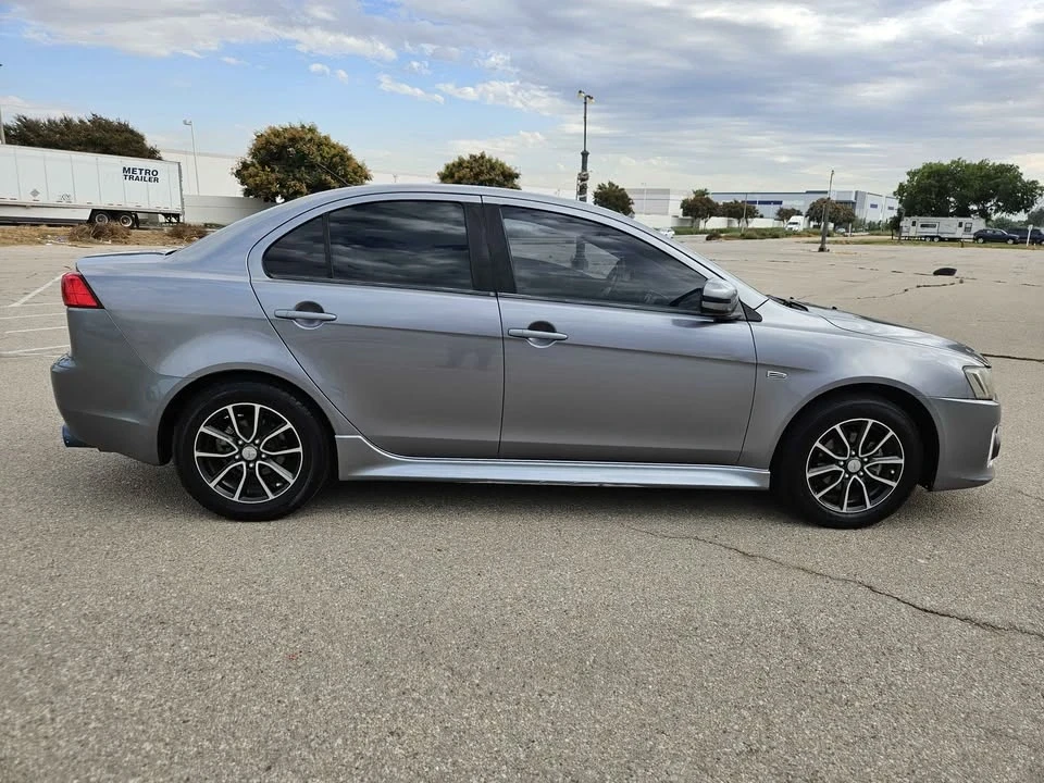 2017 Mitsubishi Lancer 10th Gen - Image 2 of 15