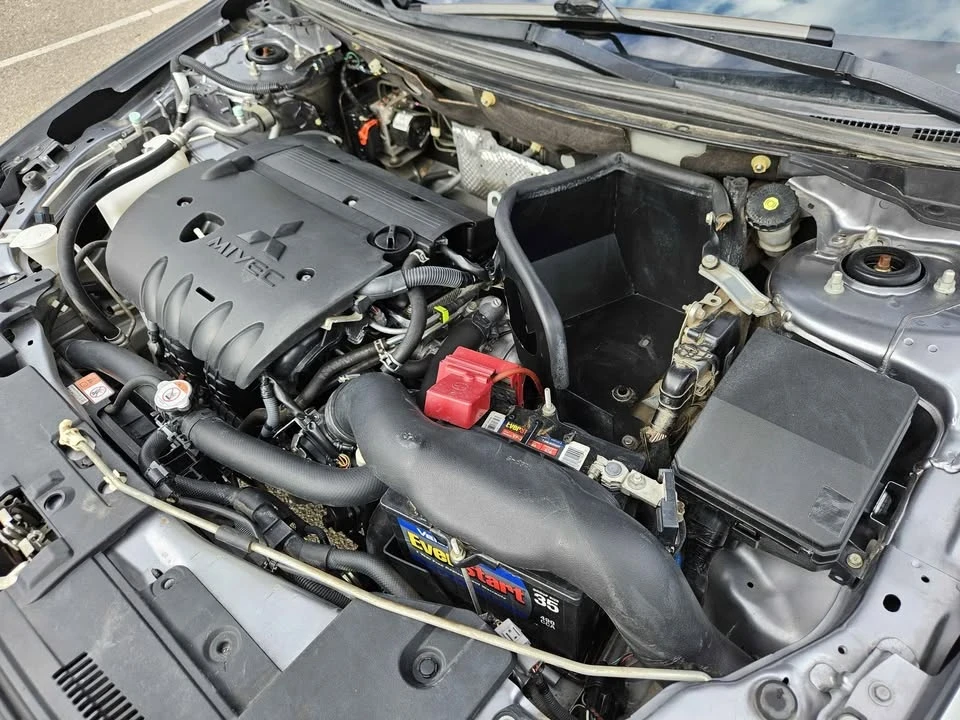 2017 Mitsubishi Lancer 10th Gen - Image 14 of 15