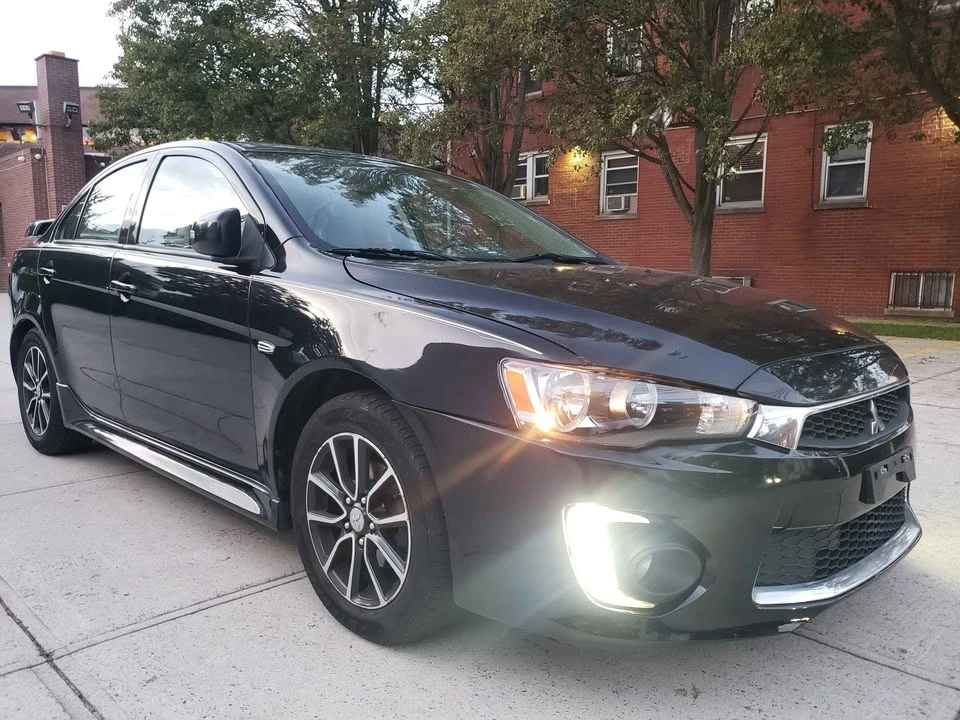 2017 Mitsubishi Lancer 10th Gen - Image 2 of 19