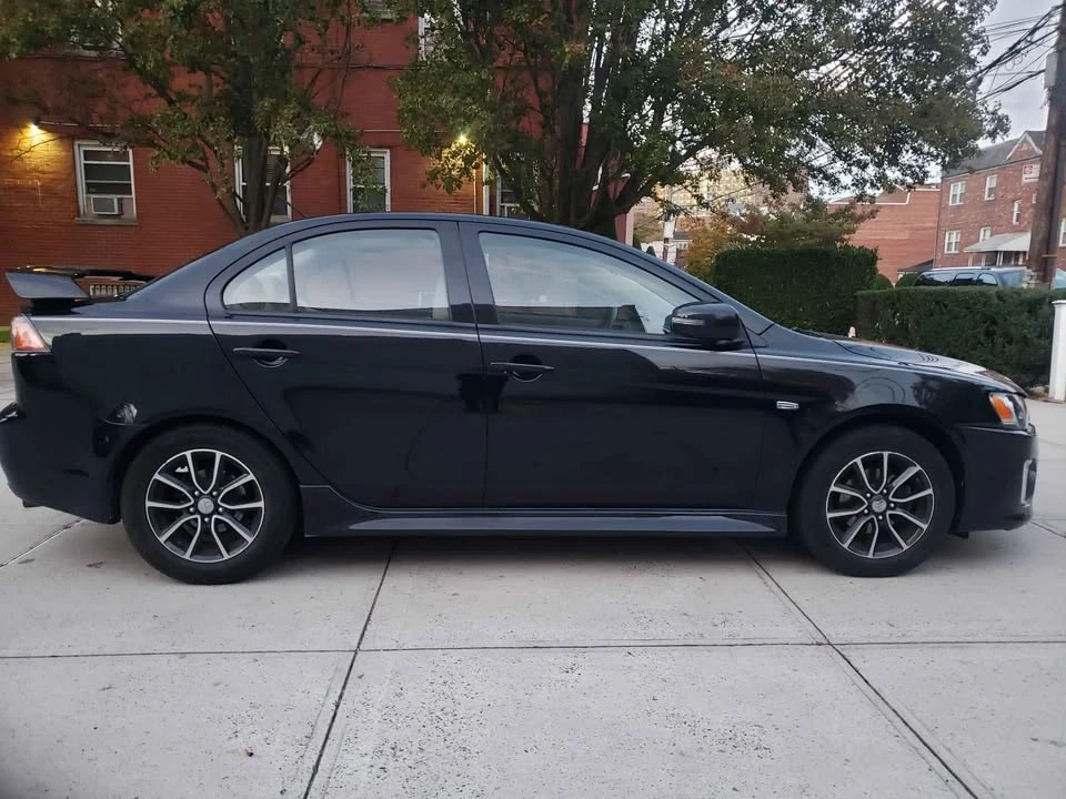 2017 Mitsubishi Lancer 10th Gen - Image 15 of 19