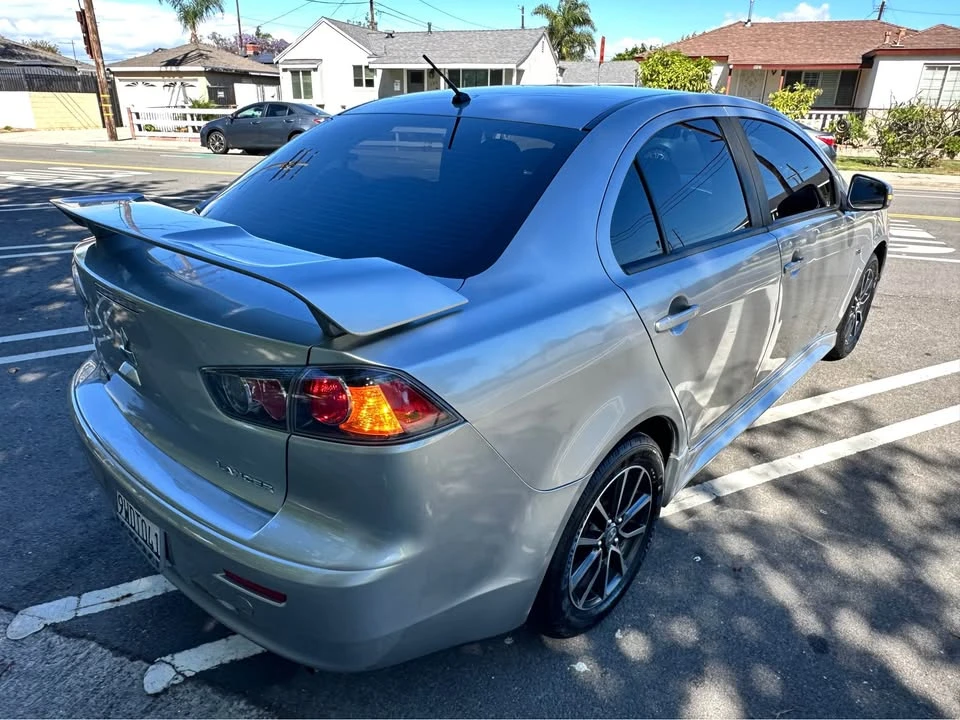 2017 Mitsubishi Lancer 9th Gen - Image 14 of 19
