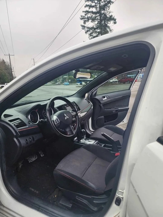 2017 Mitsubishi Lancer 10th Gen - Image 10 of 11