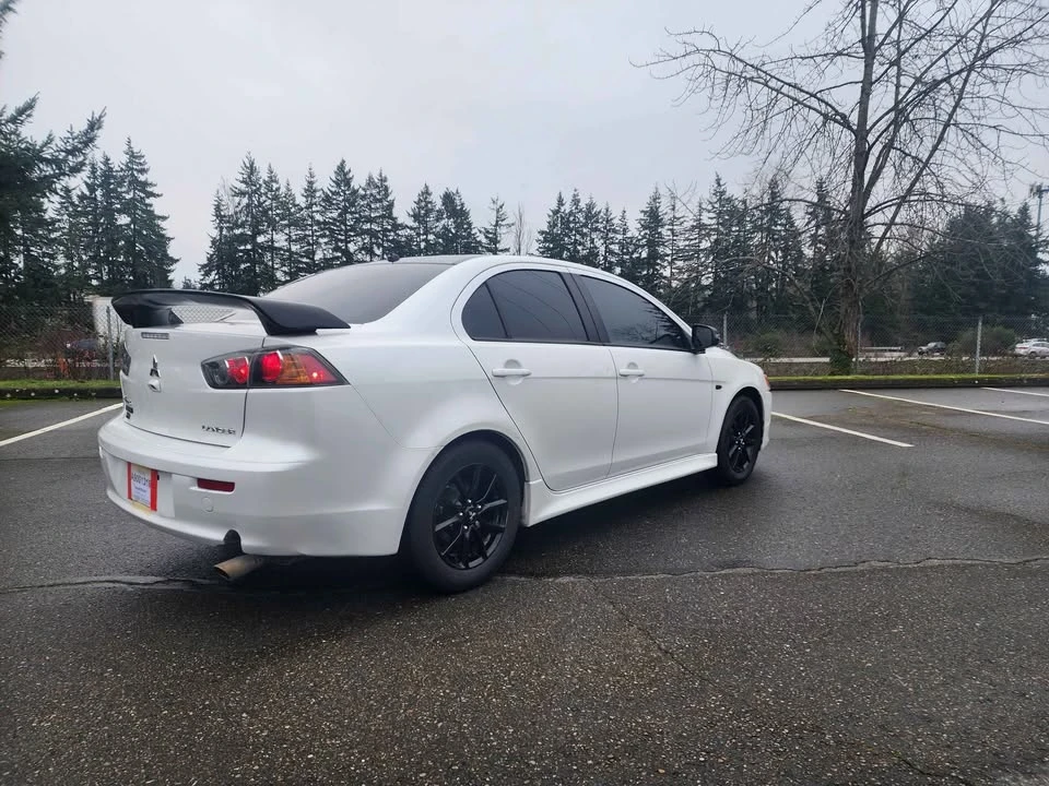 2017 Mitsubishi Lancer 10th Gen - Image 5 of 11
