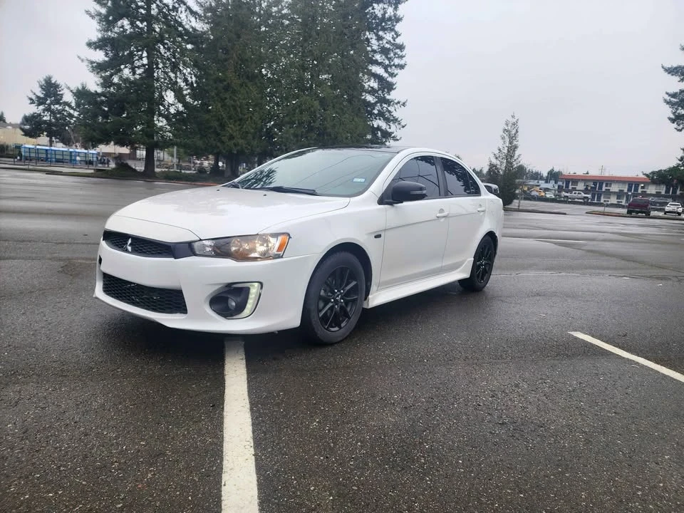 2017 Mitsubishi Lancer 10th Gen - Image 2 of 11