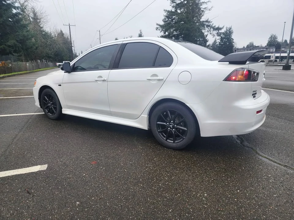 2017 Mitsubishi Lancer 10th Gen - Image 6 of 11