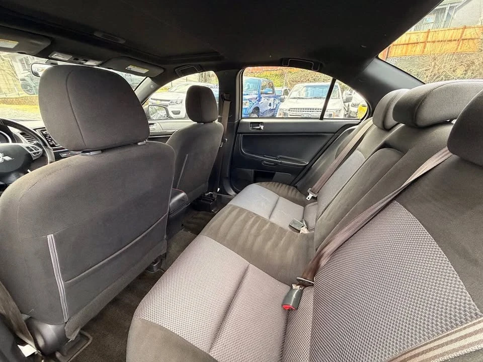2017 Mitsubishi Lancer 10th Gen - Image 15 of 19