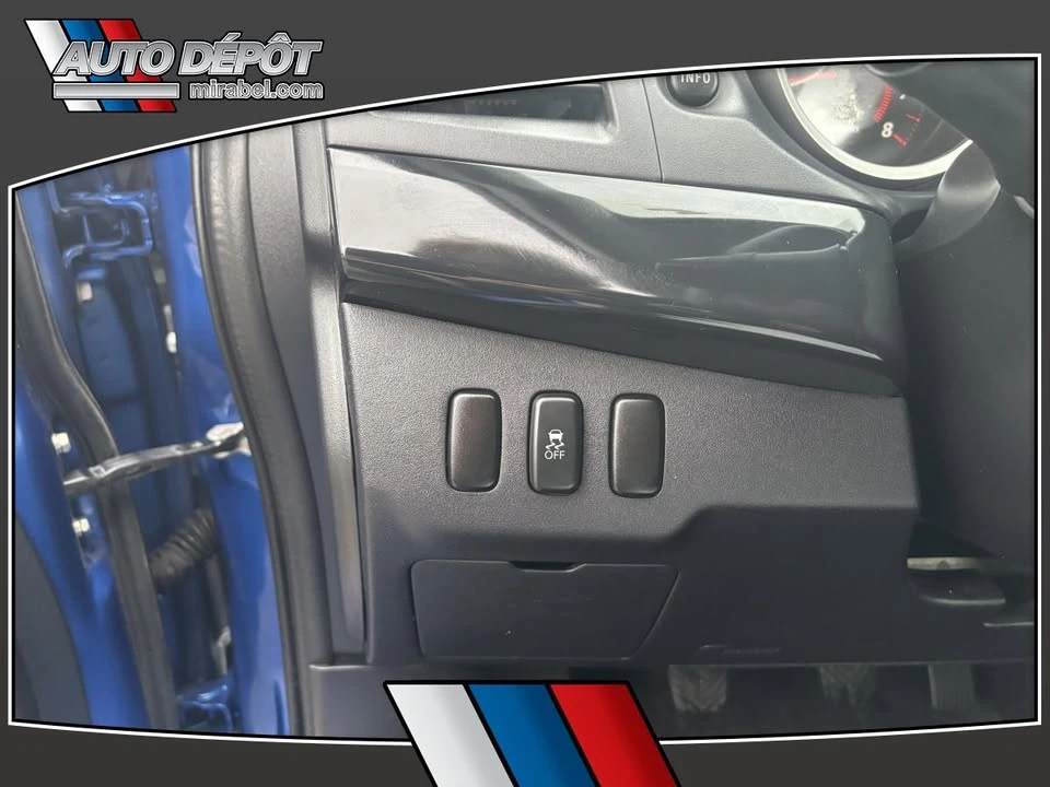 2017 Mitsubishi Lancer 10th Gen - Image 8 of 10
