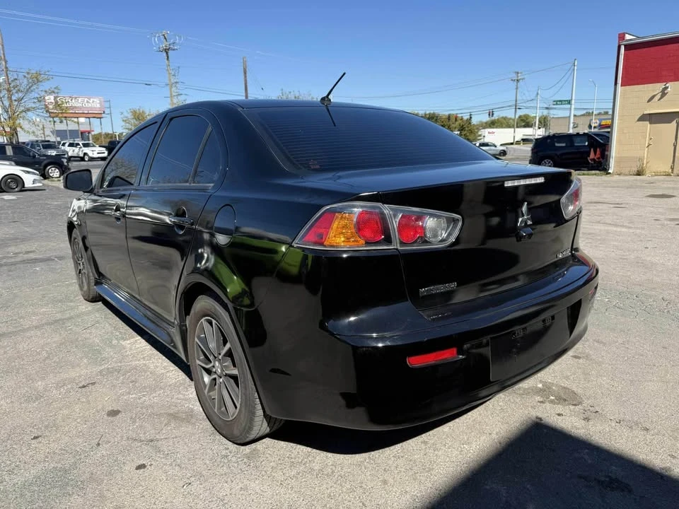 2017 Mitsubishi Lancer 10th Gen - Image 4 of 7