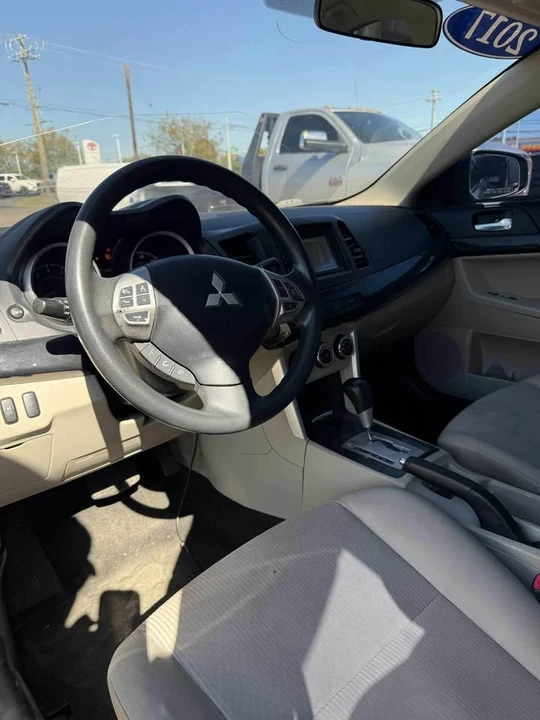 2017 Mitsubishi Lancer 10th Gen - Image 7 of 7
