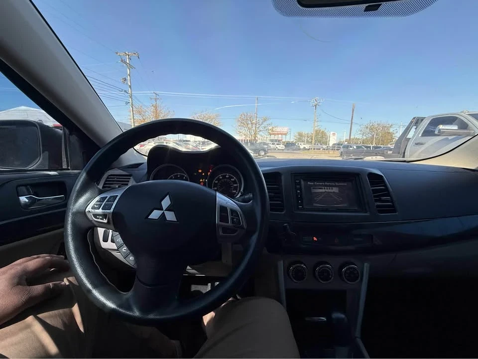 2017 Mitsubishi Lancer 10th Gen - Image 6 of 7