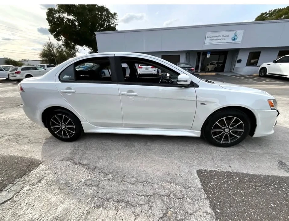 2017 Mitsubishi Lancer 10th Gen - Image 3 of 14