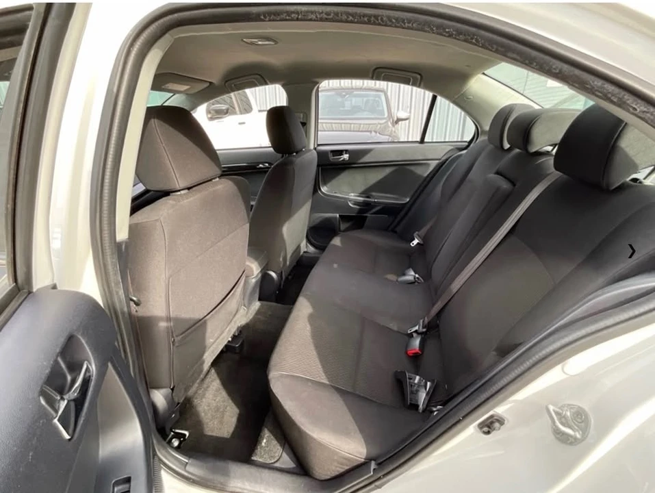 2017 Mitsubishi Lancer 10th Gen - Image 8 of 14