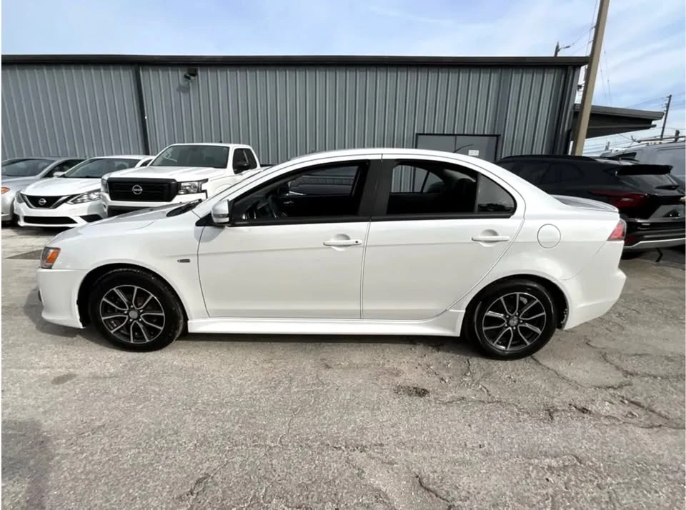 2017 Mitsubishi Lancer 10th Gen - Image 6 of 14