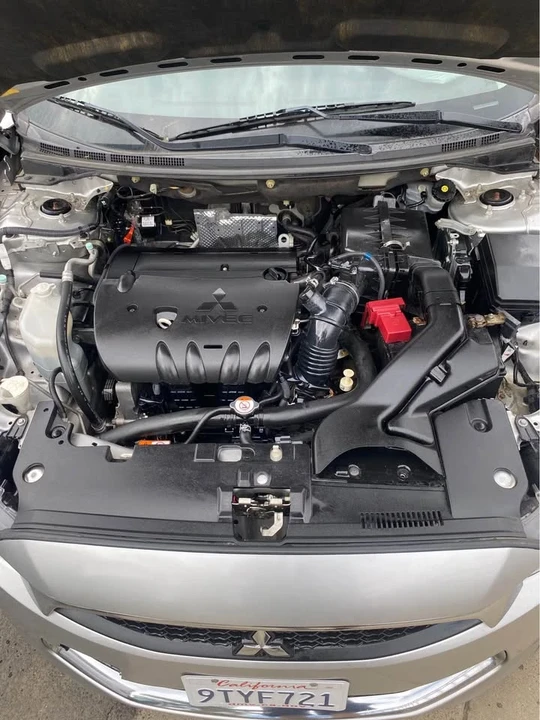 2017 Mitsubishi Lancer 10th Gen - Image 9 of 12