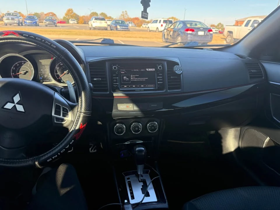 2017 Mitsubishi Lancer 10th Gen - Image 4 of 9