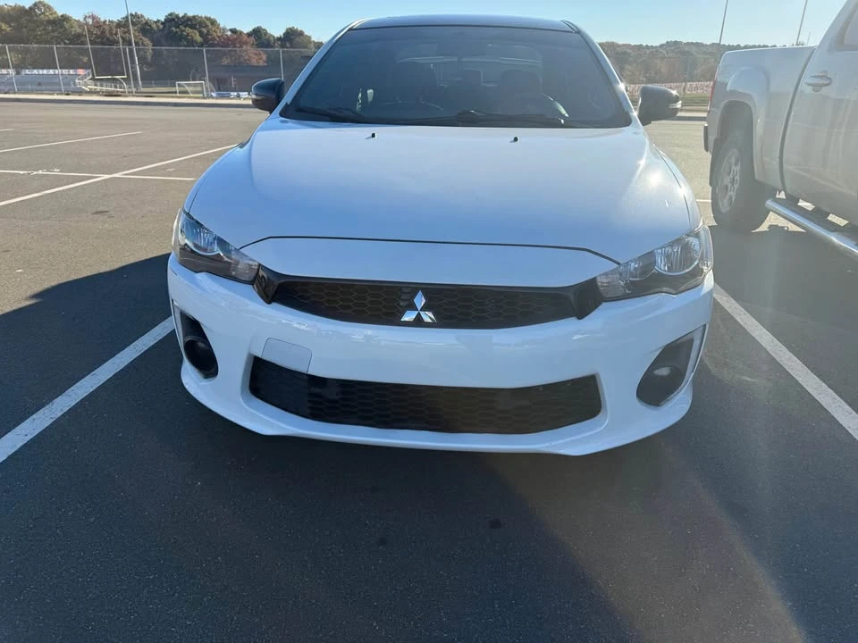 2017 Mitsubishi Lancer 10th Gen - Image 2 of 9
