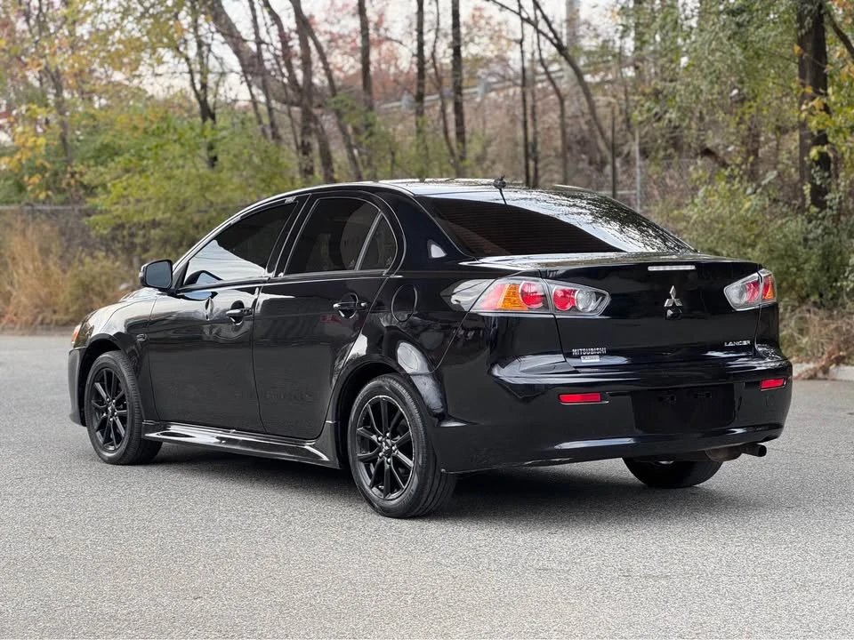 2017 Mitsubishi Lancer 10th Gen - Image 5 of 19
