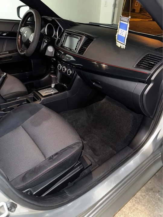 2017 Mitsubishi Lancer 10th Gen - Image 10 of 12