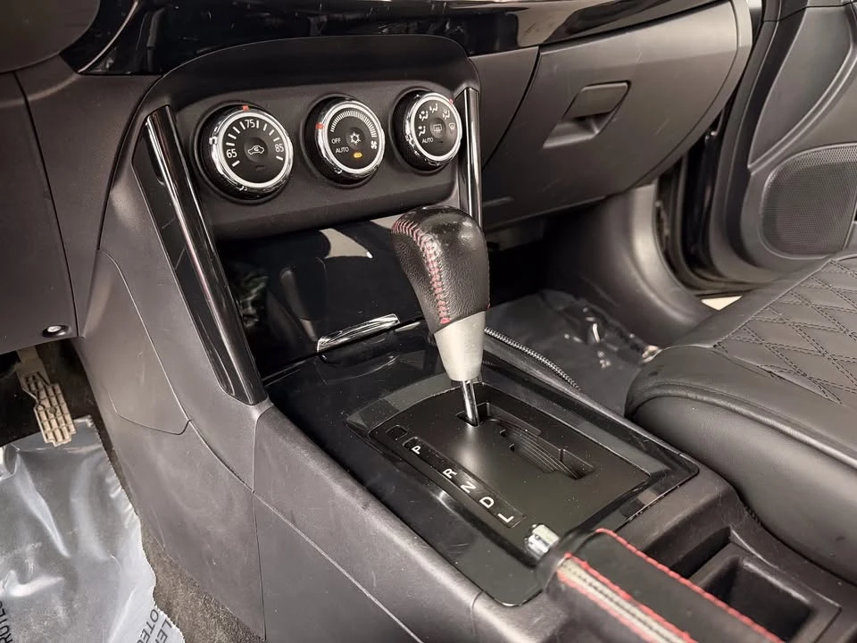 2017 Mitsubishi Lancer 10th Gen - Image 14 of 18