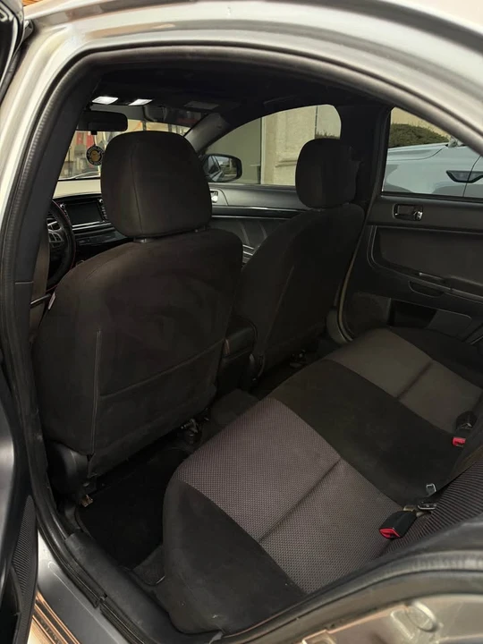 2017 Mitsubishi Lancer 10th Gen - Image 9 of 19