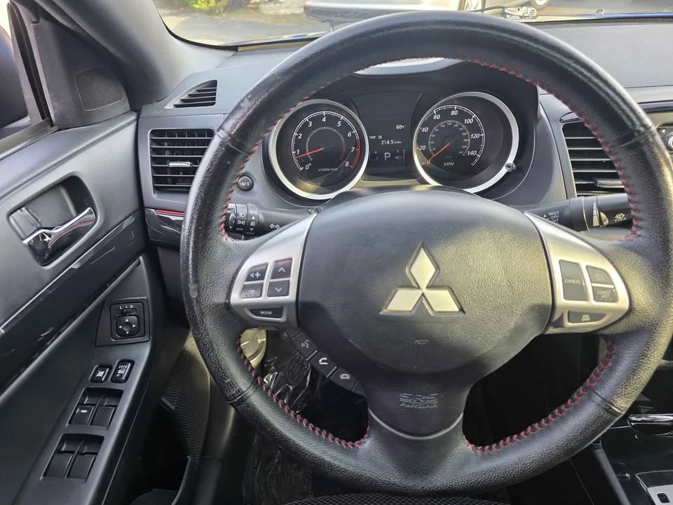 2017 Mitsubishi Lancer 10th Gen - Image 14 of 18