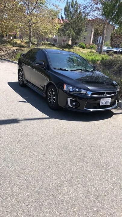 2017 Mitsubishi Lancer 10th Gen - Image 9 of 9