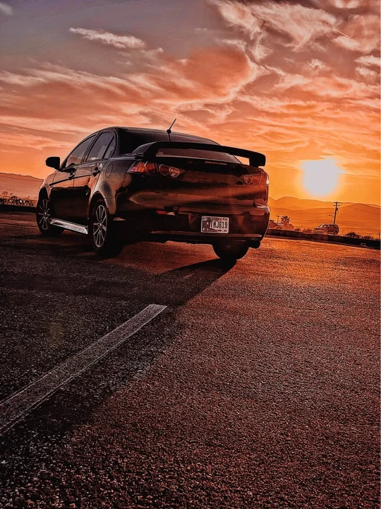2017 Mitsubishi Lancer 10th Gen - Image 7 of 9