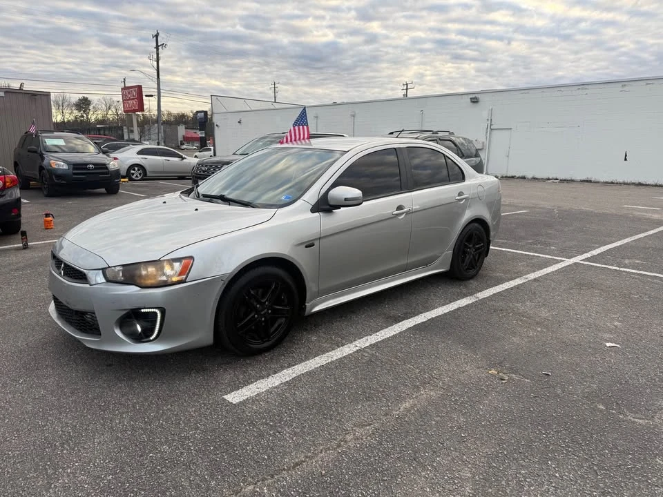 2017 Mitsubishi Lancer 10th Gen - Image 4 of 12