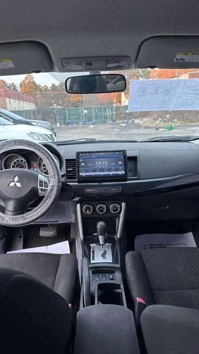 2017 Mitsubishi Lancer 10th Gen - Image 10 of 12