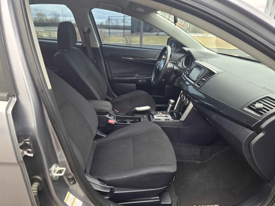 2017 Mitsubishi Lancer 10th Gen - Image 15 of 20