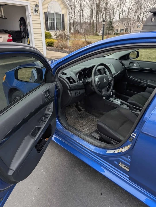 2017 Mitsubishi Lancer 10th Gen - Image 5 of 15