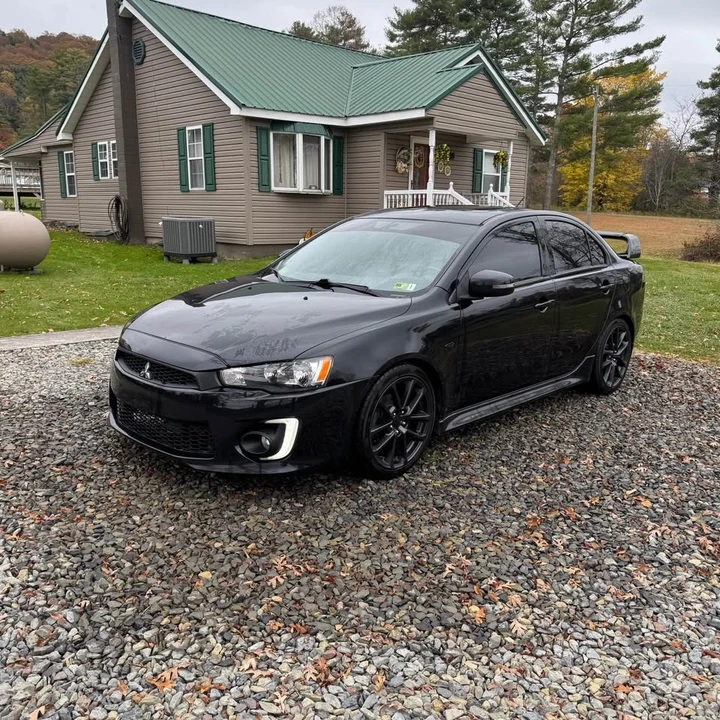 2017 Mitsubishi Lancer 10th Gen - Image 8 of 19