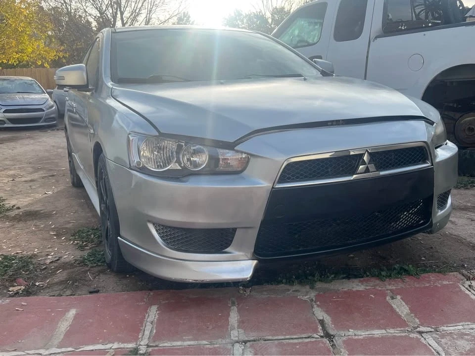 2017 Mitsubishi Lancer 10th Gen - Image 6 of 6