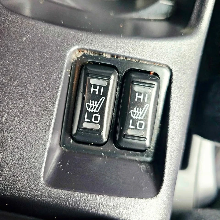 2017 Mitsubishi Lancer 10th Gen - Image 13 of 13